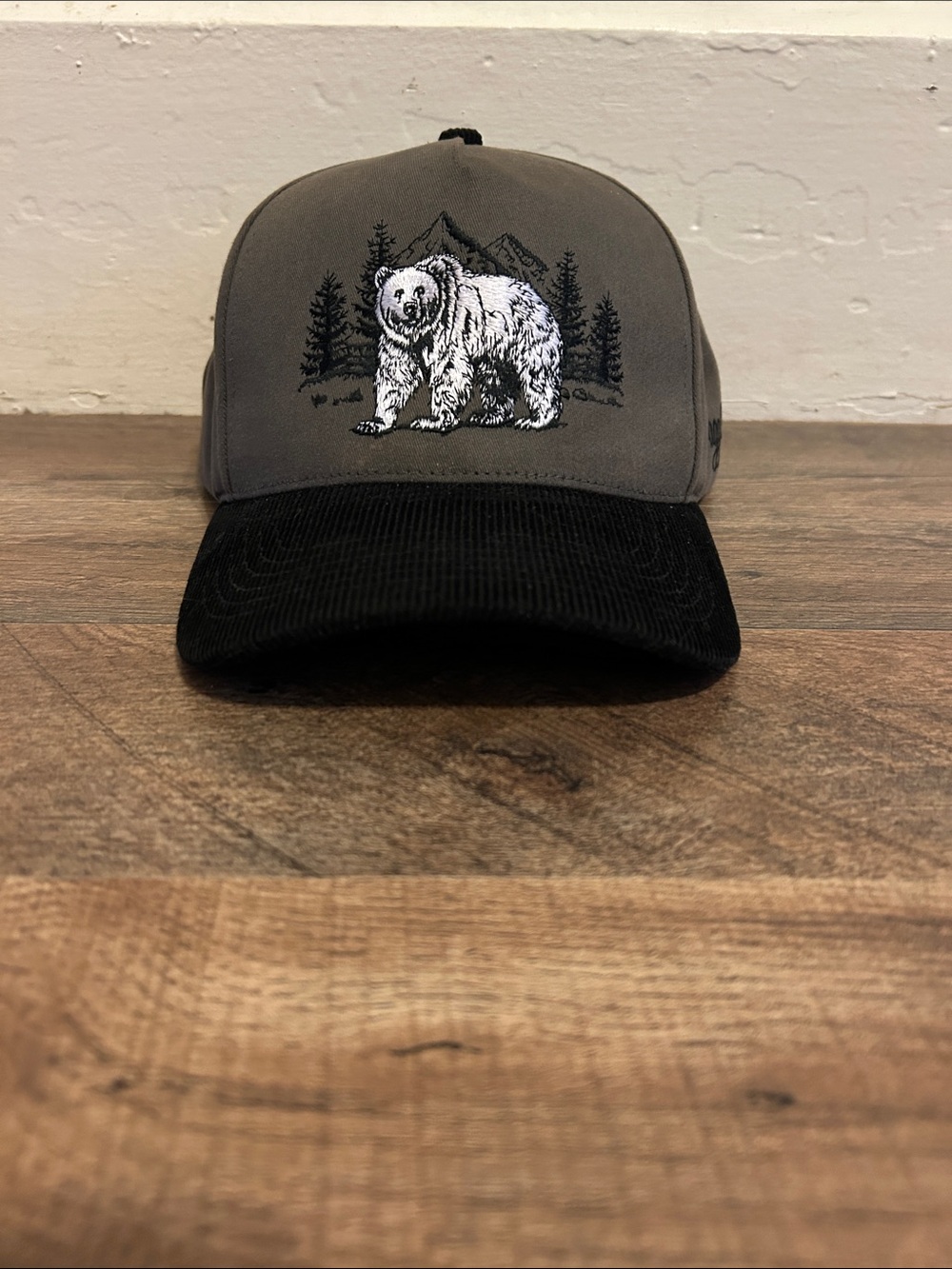 Waggle Grizzly Cap